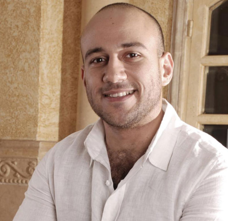 أحدث صورة للفنان أحمد مكي تصدم الجمهور وتغير ملحوظ في مظهره!